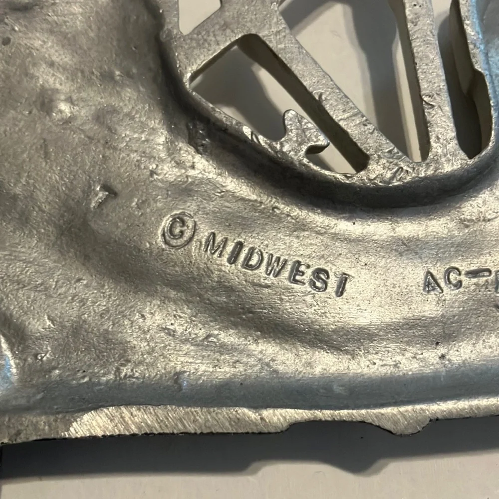 Midwest add touch